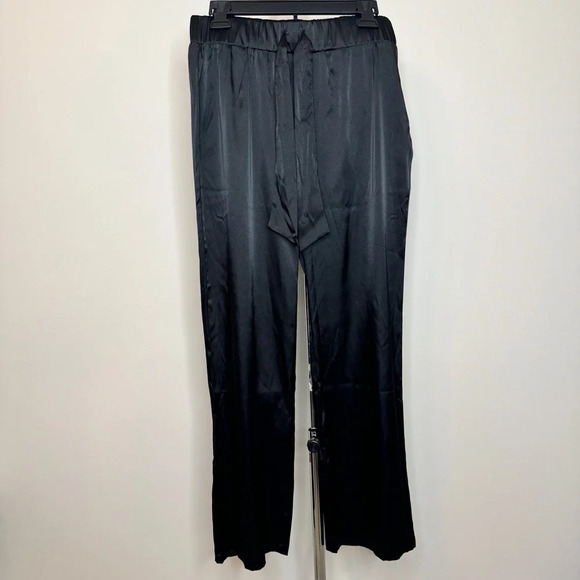 Tahari Lounge Pants Black Satin Pull On Wide Leg Comfy Elastic Waist Band Sz M - Picture 1 of 13